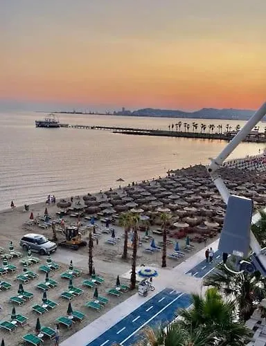 Durres Beach Apartment * Durres