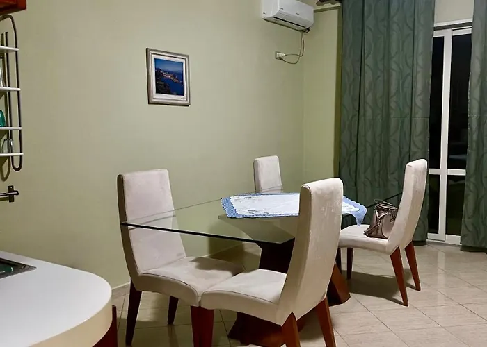 Durres Beach Apartment Dom wakacyjny Durrës